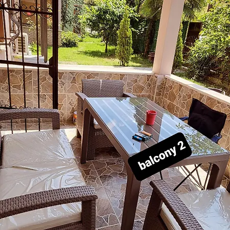 Willa Garden House *